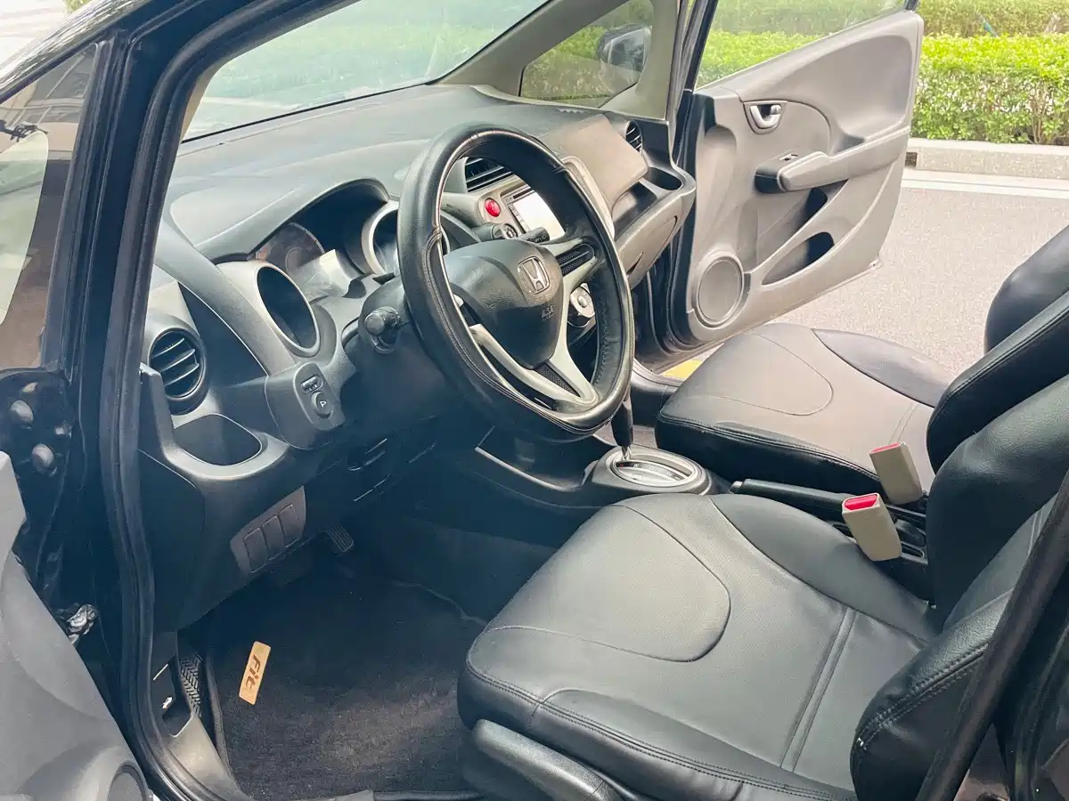 Honda Fit 2009 2008 Model 1.3L Automatic Comfort Edition