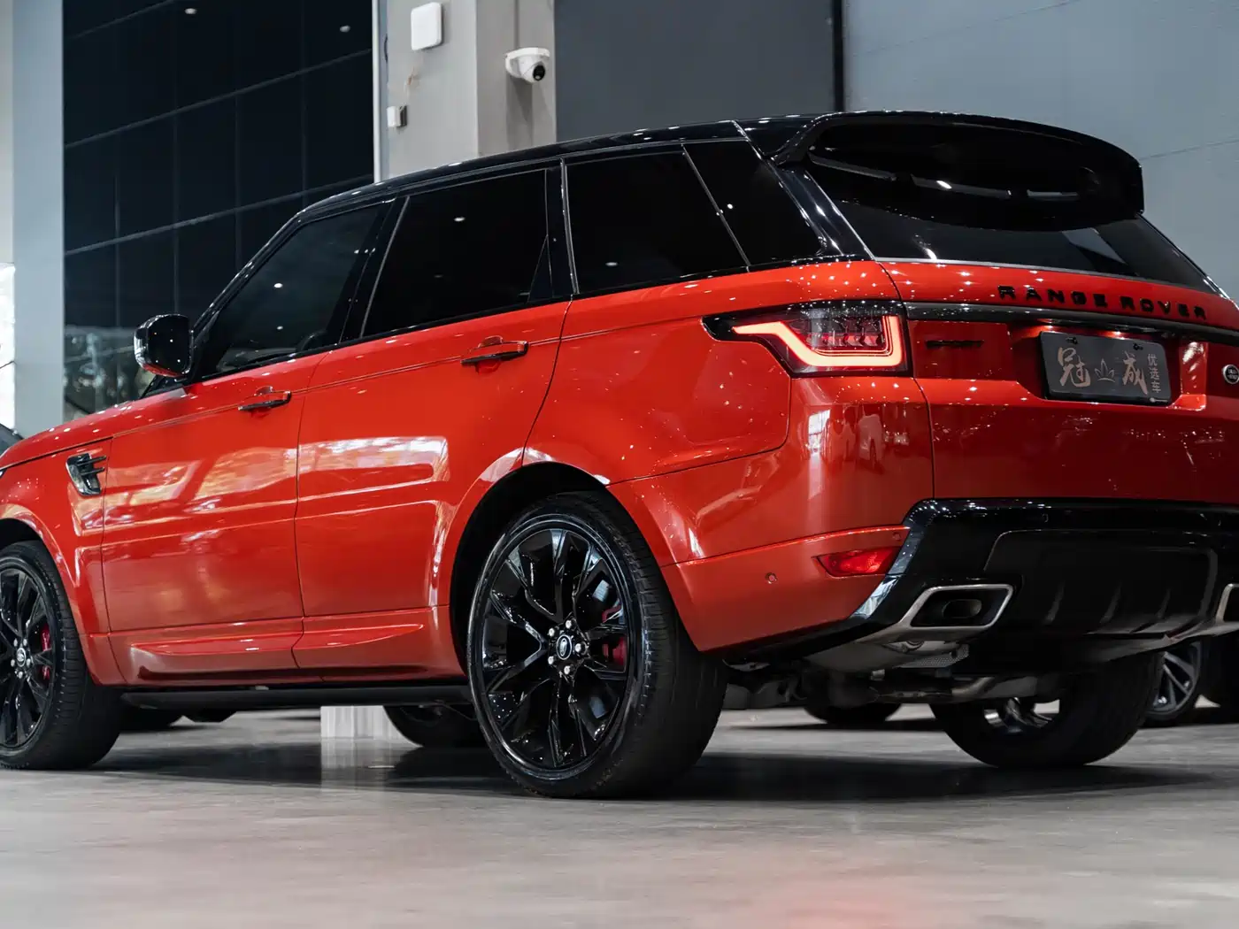 Land Rover Range Rover Sport 2022 Model 3.0 L6 Tiger Ambition Edition фото 5