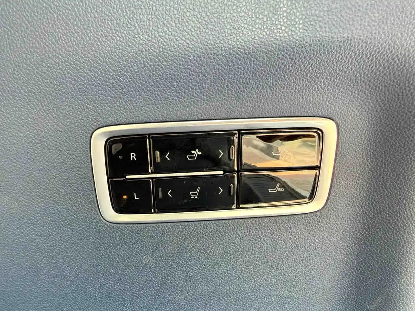 Buick Century 2024 2025 2.0T 6-Seater World Edition