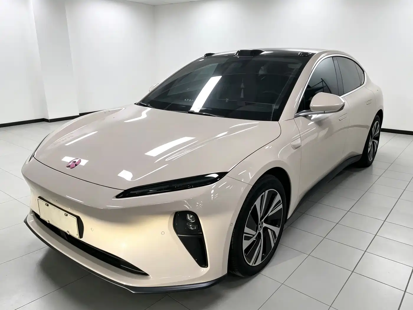 NIO ET5 2024