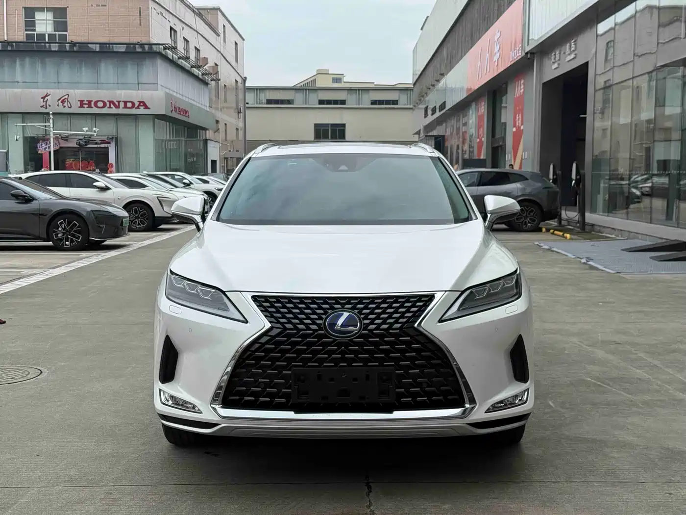 Lexus RX 2020 450h 4WD Elegance Edition China VI фото 2