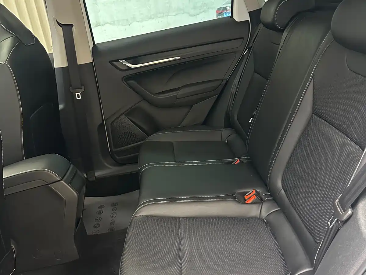 Škoda Kamiq 2024 Model 1.5L Automatic Comfort Edition фото 9