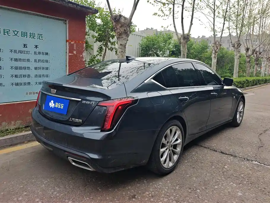 CADILLAC CT5