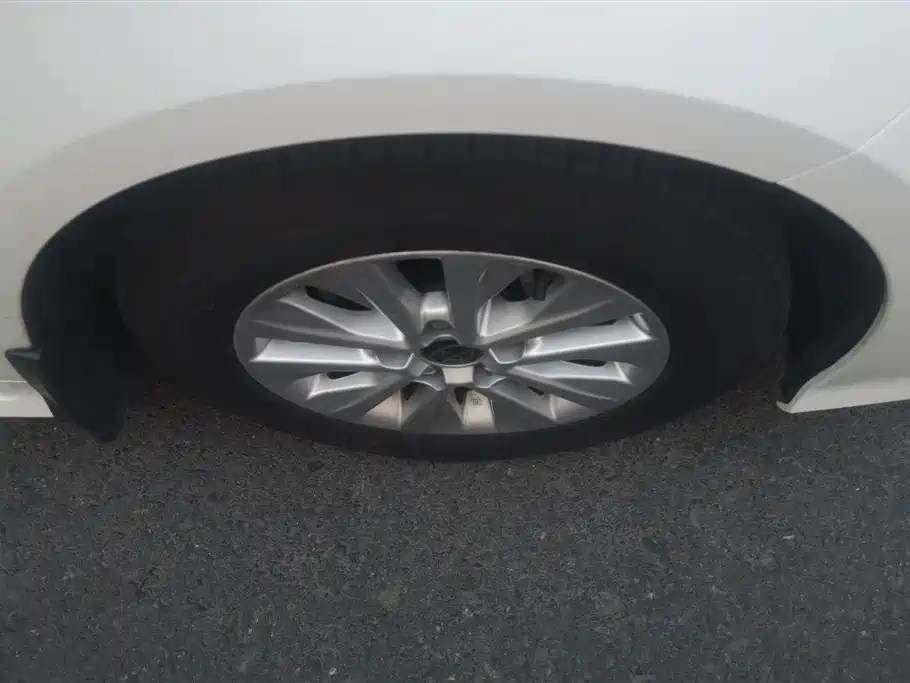 Toyota Corolla 2024 1.5L Pioneer Edition фото 6