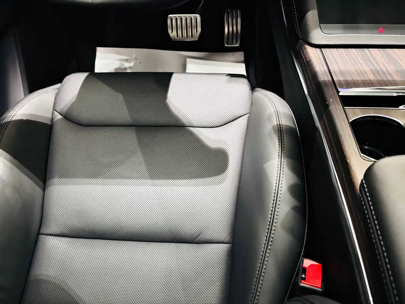 Tesla Model X 2023 Dual Motor All-Wheel Drive Edition фото 9