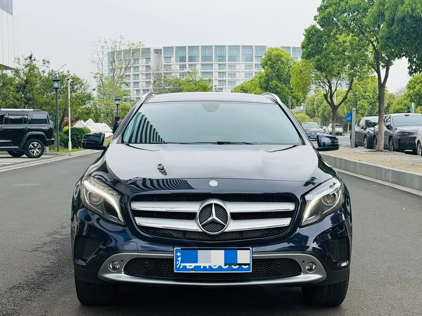Mercedes-Benz GLA 2016 GLA 220 4MATIC Fashion фото 15