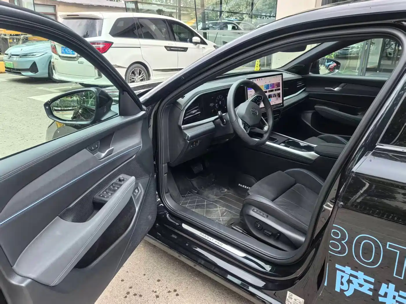 Volkswagen Passat 2026 2026 Pro 380TSI Starlight Dragon Prestige Edition