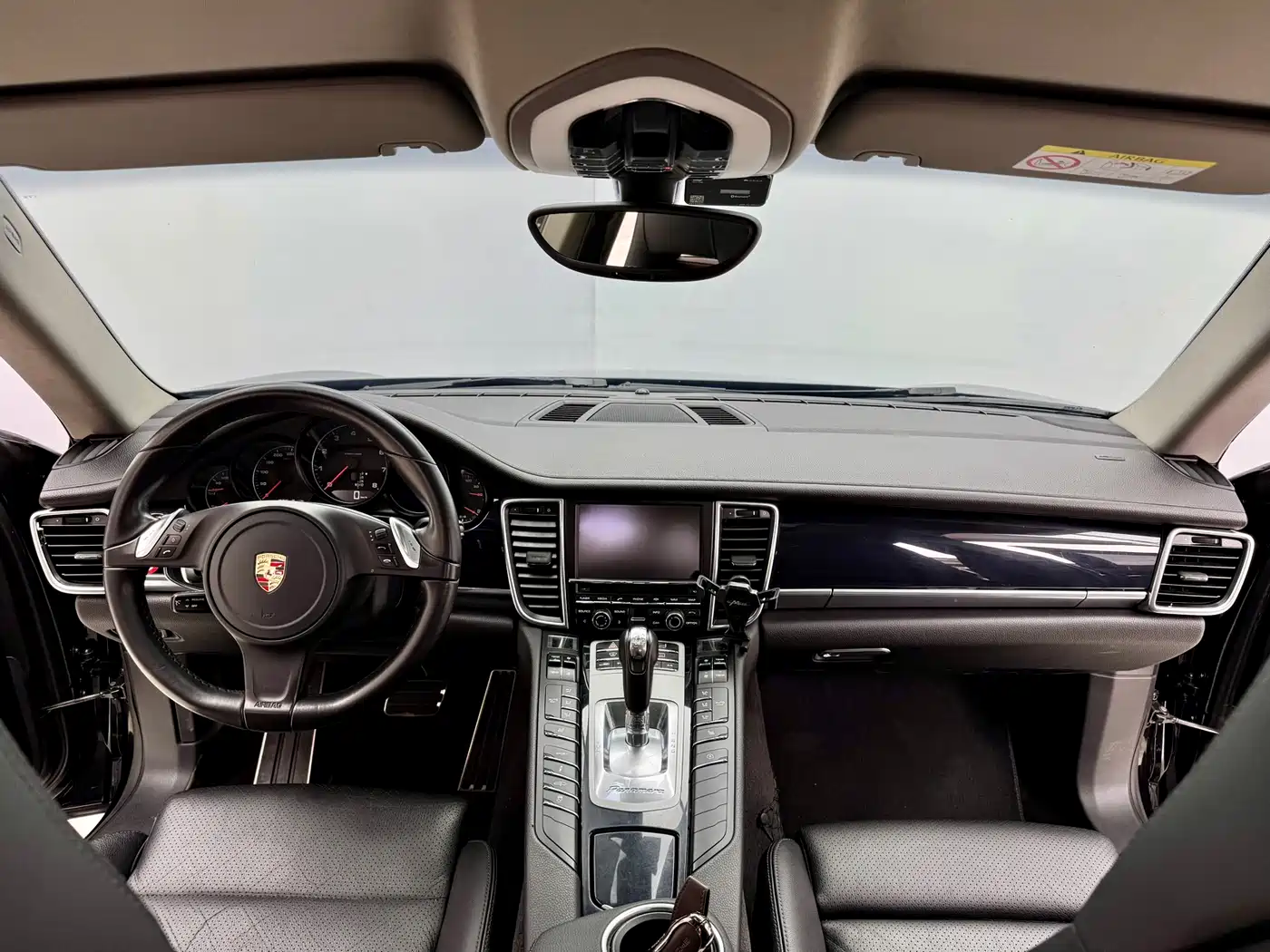 Porsche Panamera 2014 Panamera 3.0T фото 22
