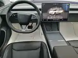 Фото 11 - Tesla Model 3