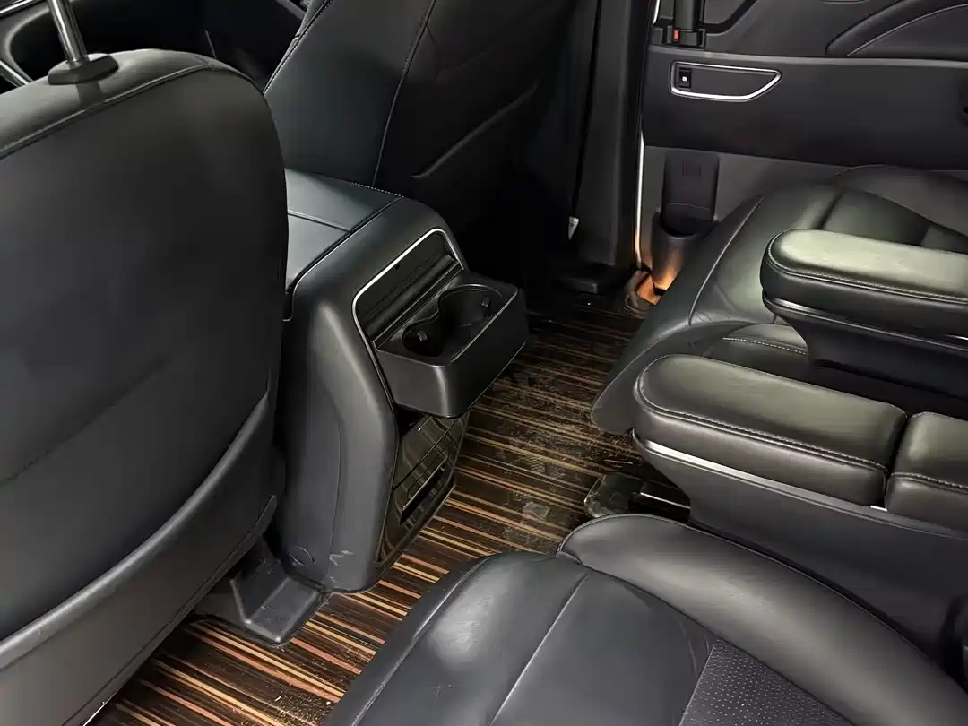 GAC Trumpchi Trumpchi M8 2021 Master Series 390T Ultimate Edition фото 11