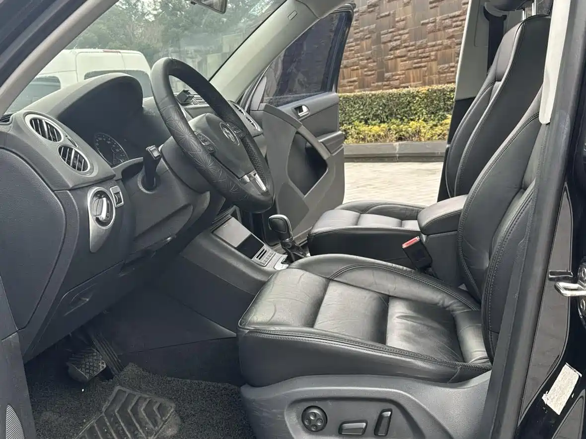 Volkswagen Tiguan 2013 1.8TSI Auto 4WD Luxury фото 11