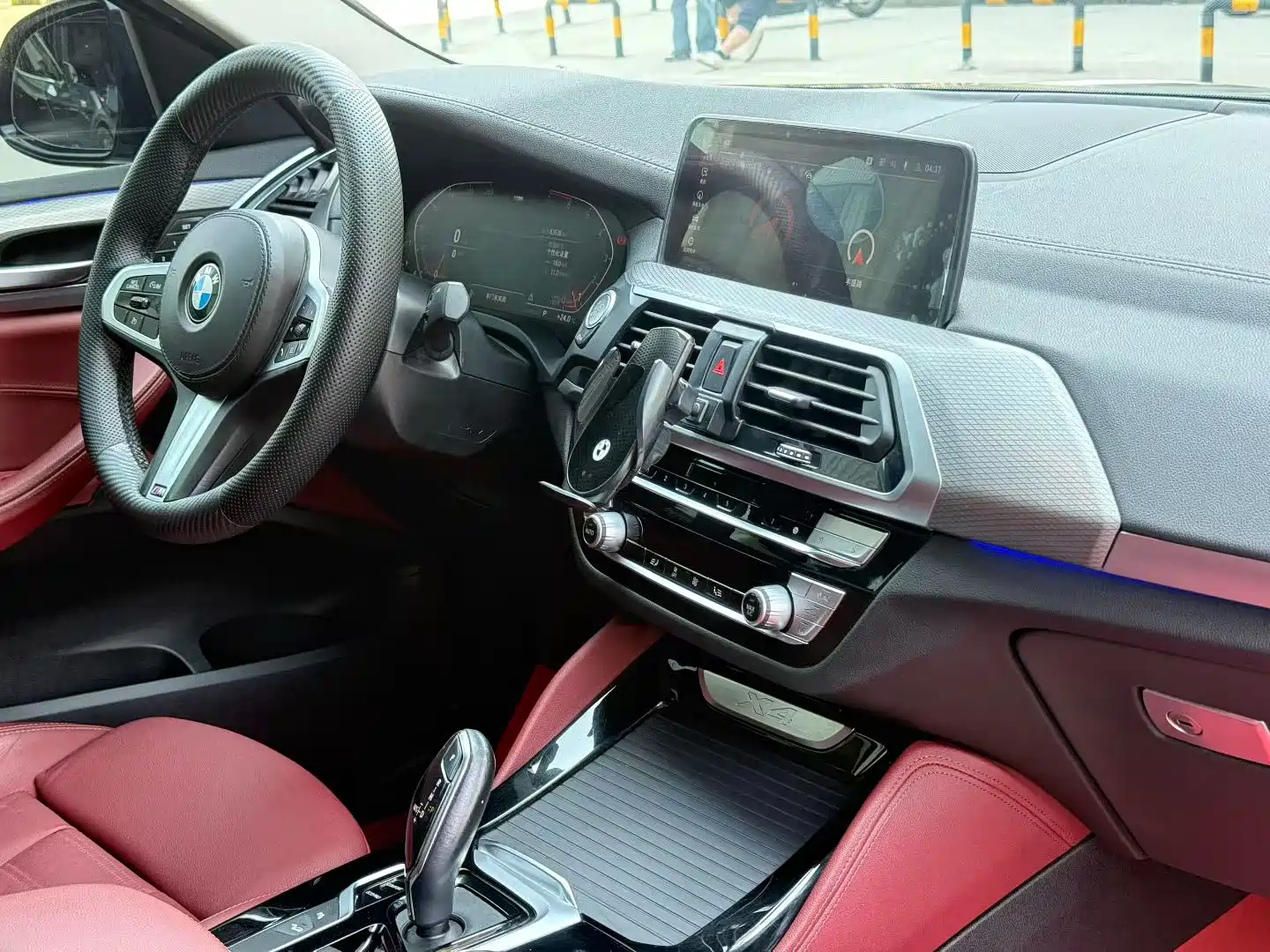 Photo 6 - BMW X4