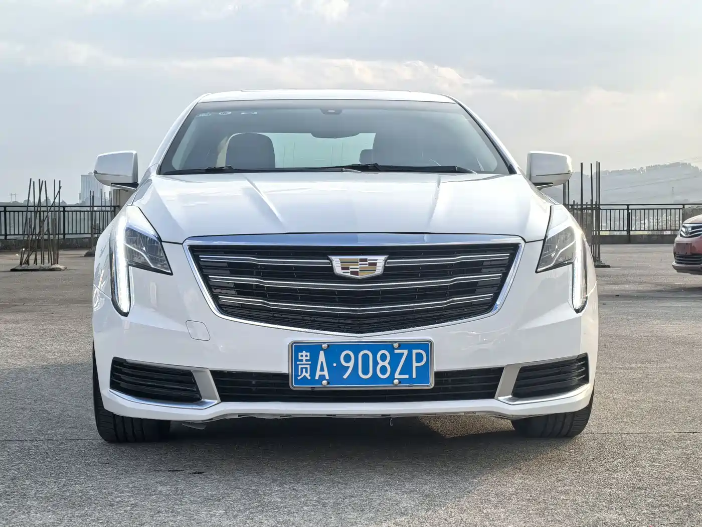 Cadillac XTS 2018 28T Technology фото 2