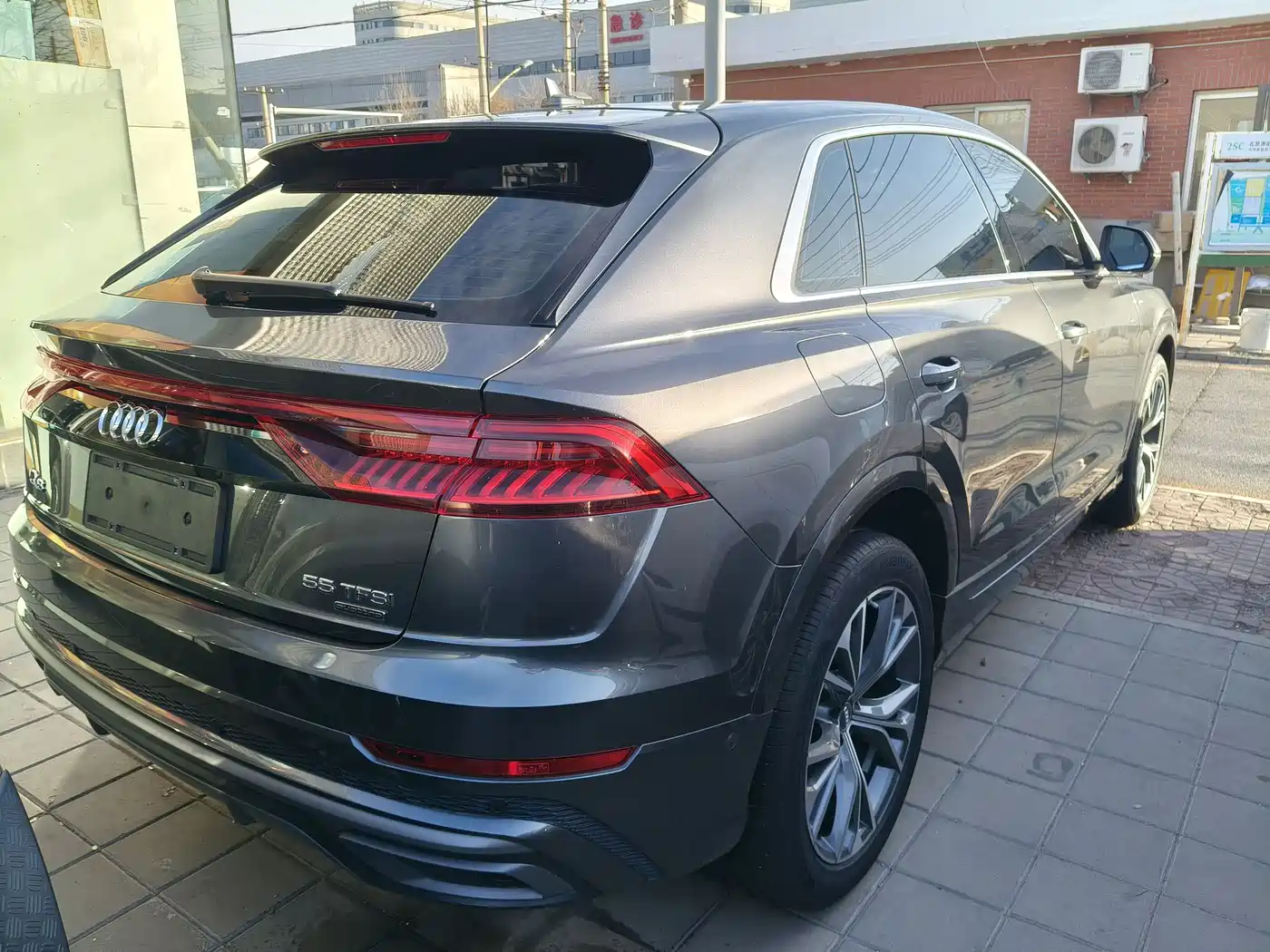 Audi Q8 2019 55 TFSI Luxury Dynamic фото 28