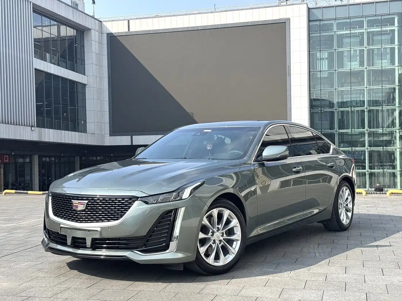 CADILLAC CT5