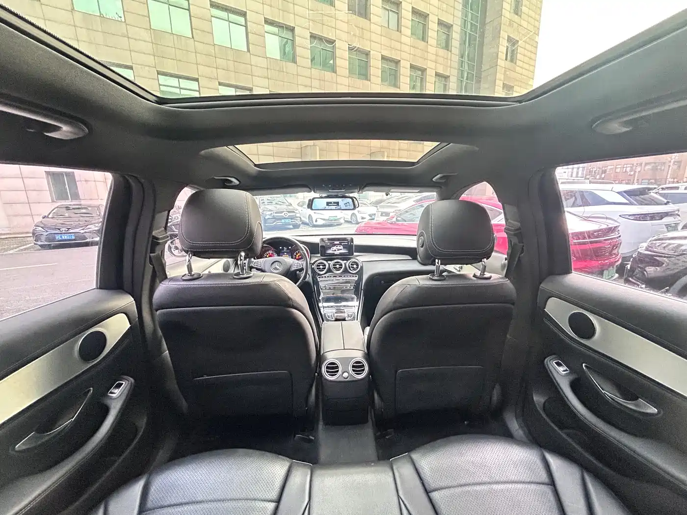 Mercedes-Benz GLC 2016 GLC 200 4MATIC фото 17