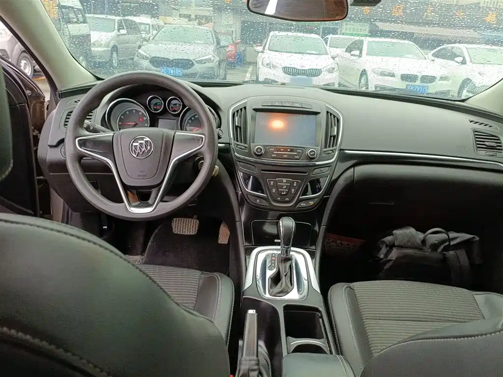 Buick Regal 2015 1.6T Leading Tech Edition фото 10