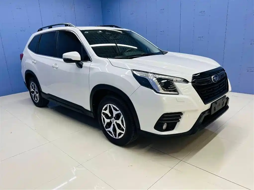 Subaru Forester 2022 2.0i AWD Luxury Edition with EyeSight фото 3