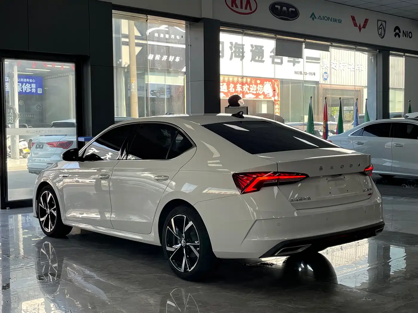 Škoda Octavia 2022 PRO TSI280 Premium Edition фото 15