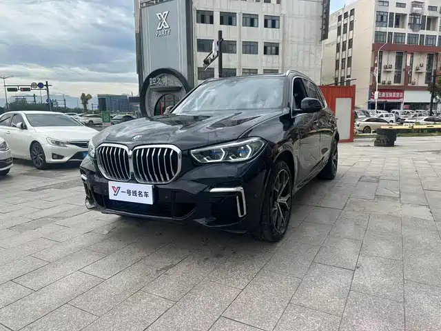 BMW X5 2023