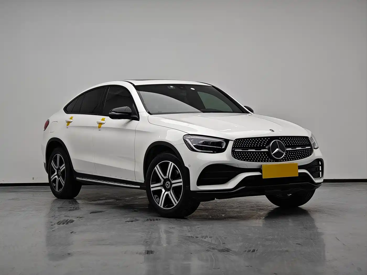 Mercedes-Benz GLC Coupe 2022 Facelift GLC 260 4MATIC Coupe SUV фото 3