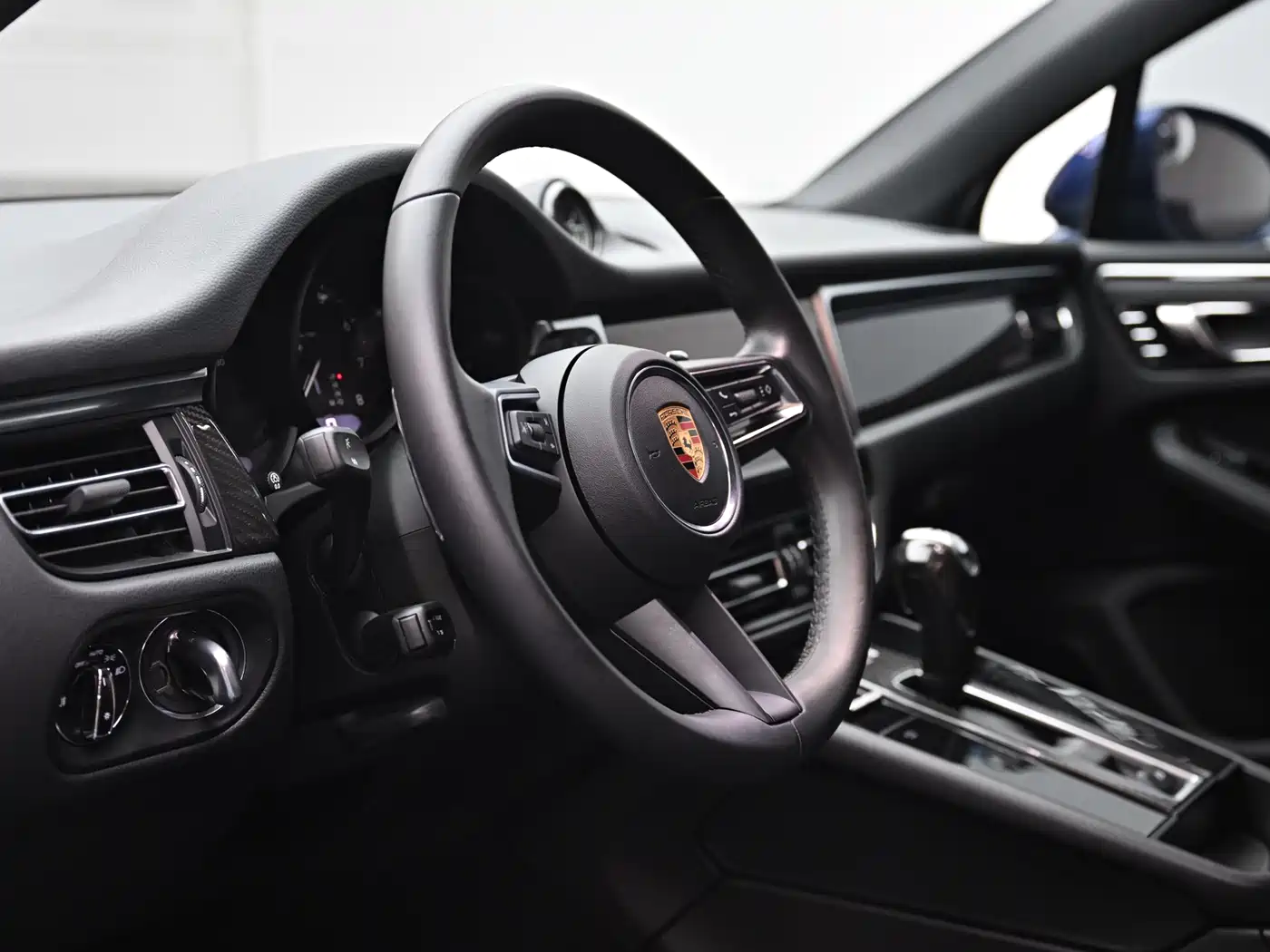 Porsche Macan 2023 Macan 2.0T фото 8