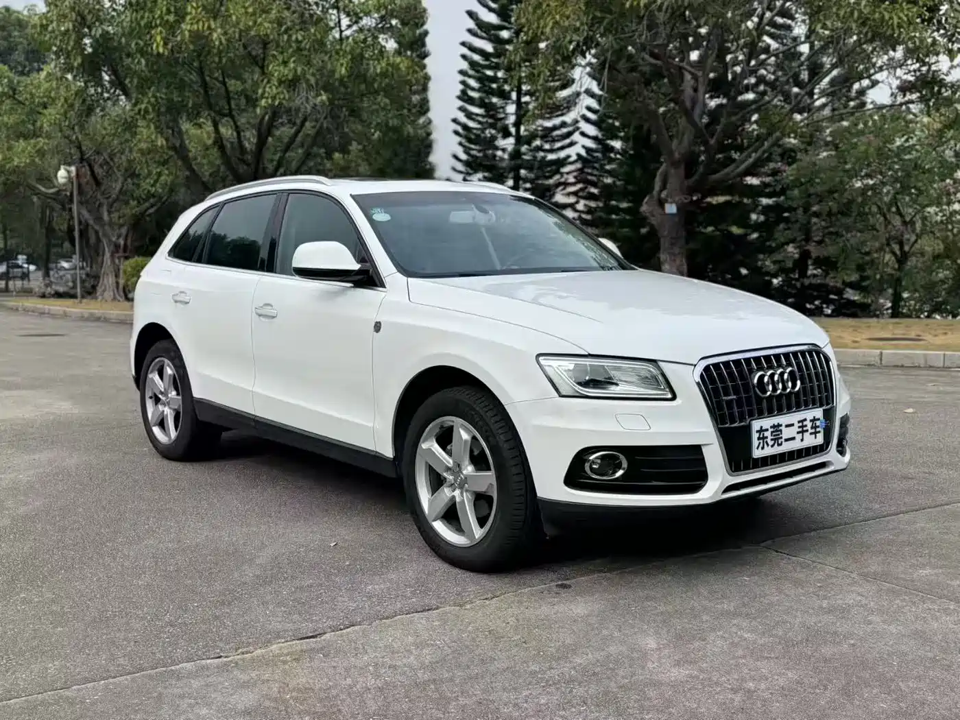 AUDI Q5