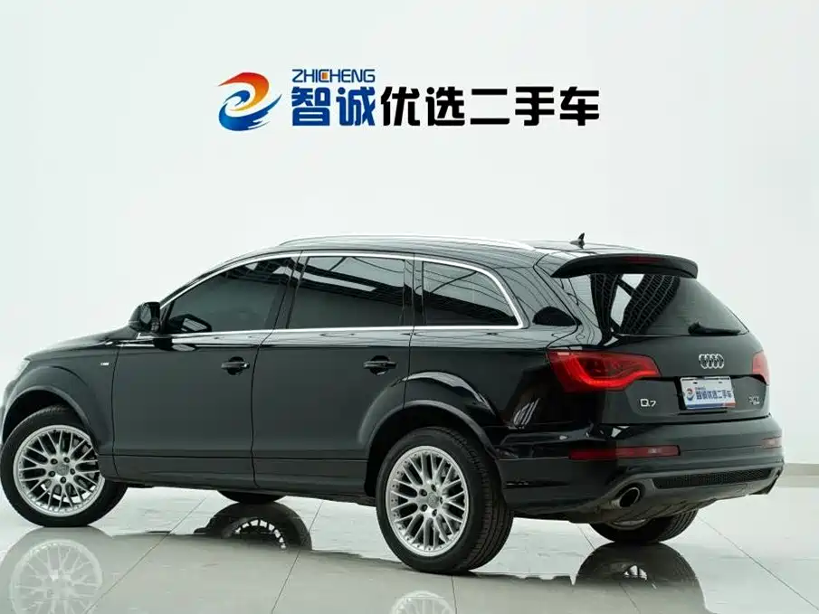 Audi Q7 2011 3.0 TFSI Exclusive (200kW) фото 6