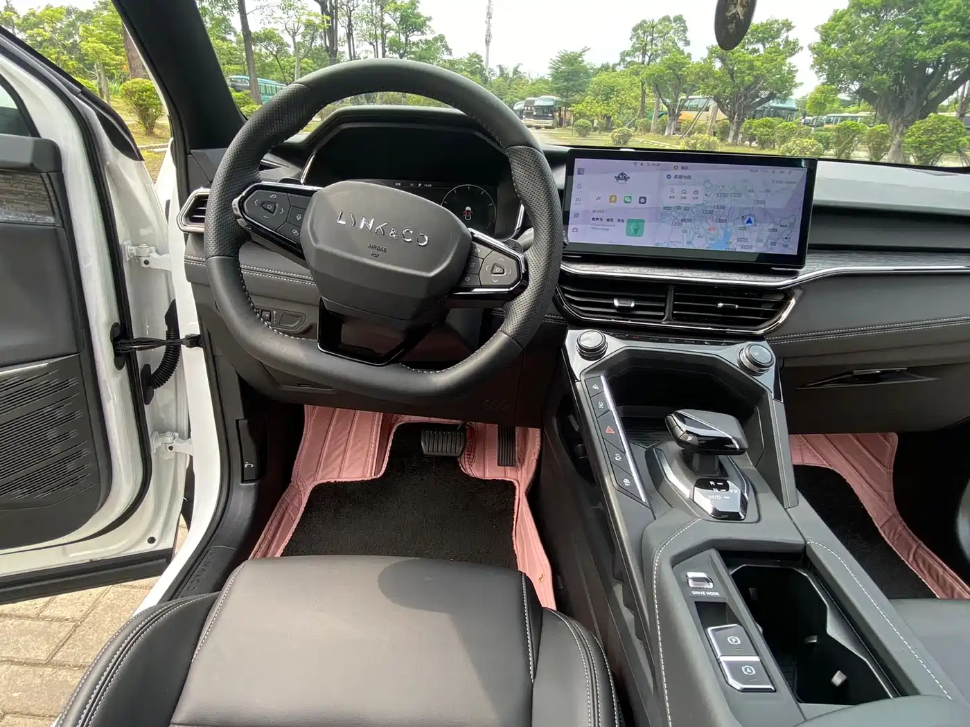 Lynk & Co 06 2023 Remix 1.5T Power Halo фото 7