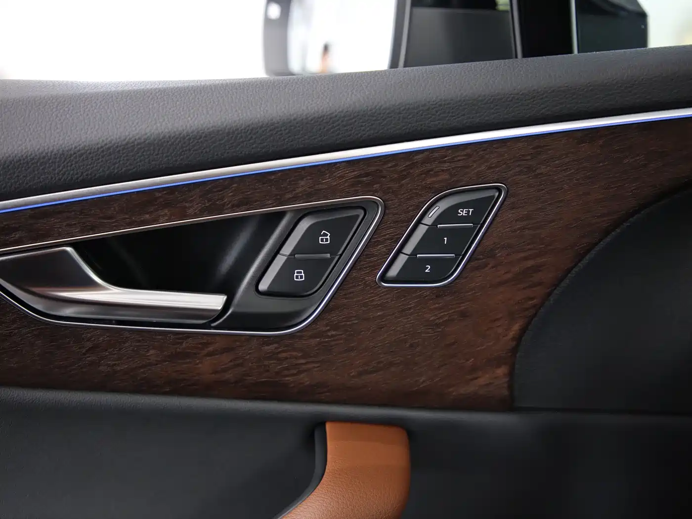 Audi Q7 2022 55 TFSI quattro S line Sport фото 4