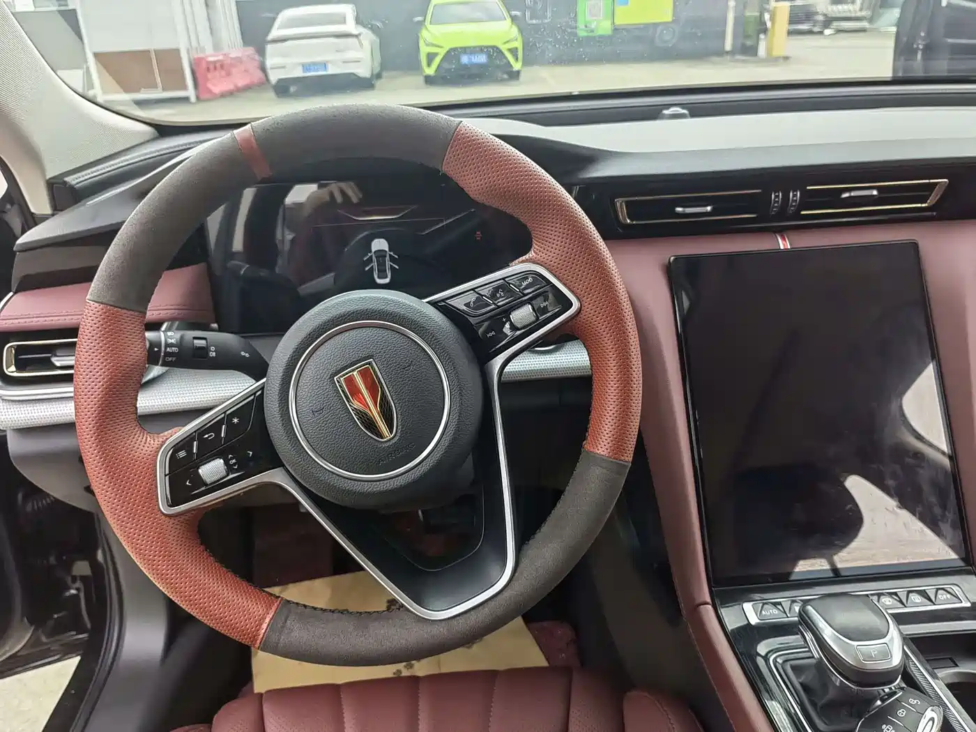 Hongqi H5 2023 1.5T DCT Smart Connect Flag Rhythm фото 6