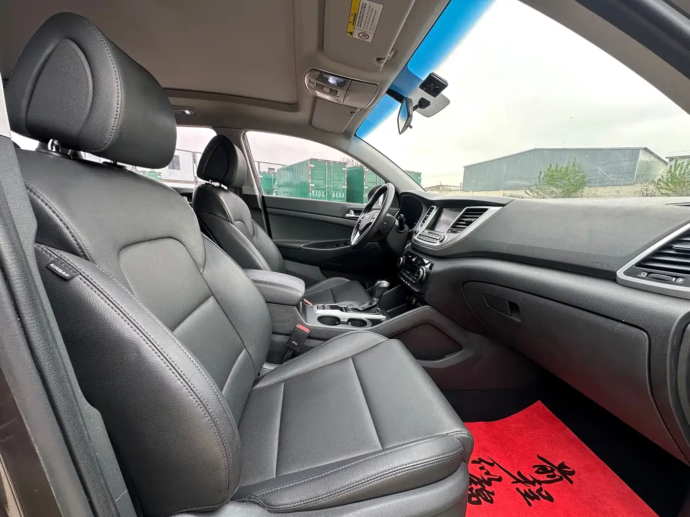 Hyundai Tucson 2018 1.6T DCT 2WD 15th Anniversary Special Edition фото 7