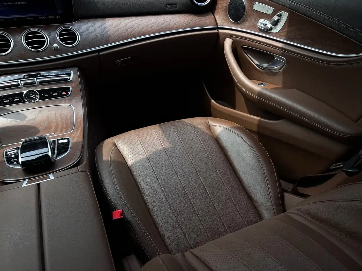 Mercedes-Benz E-Class 2018 Facelift E 300 L Fashion фото 17