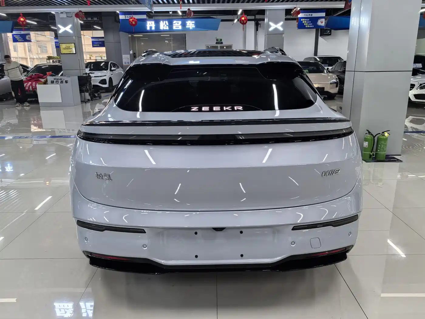 ZEEKR EXTREME KRYPTON 007GT