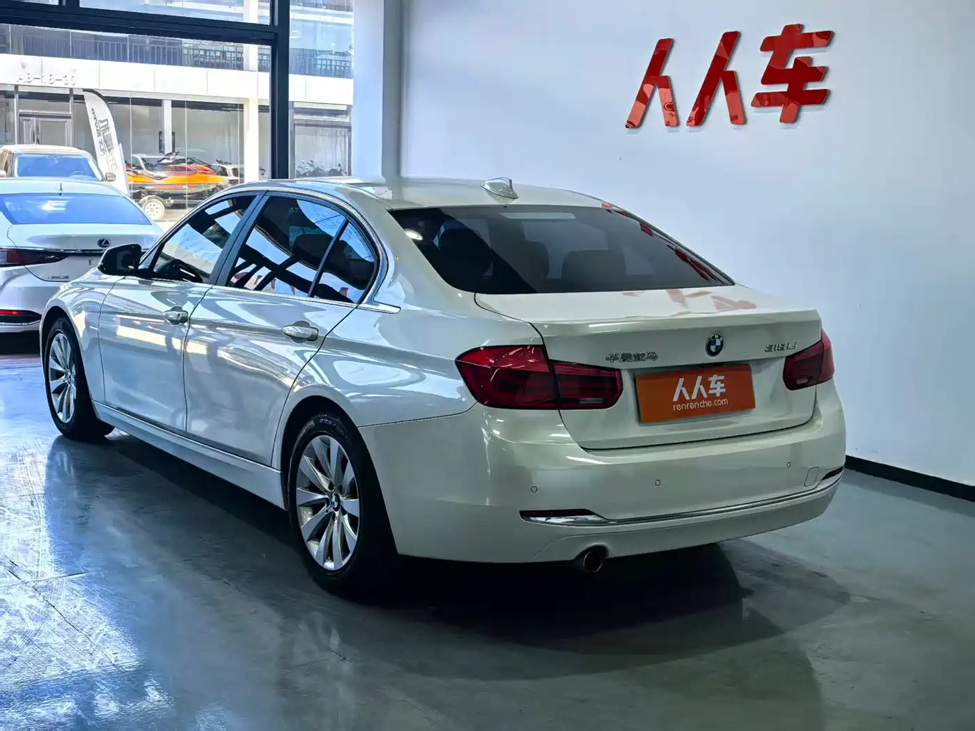 BMW 3 Series 2017 318Li Fashion фото 15