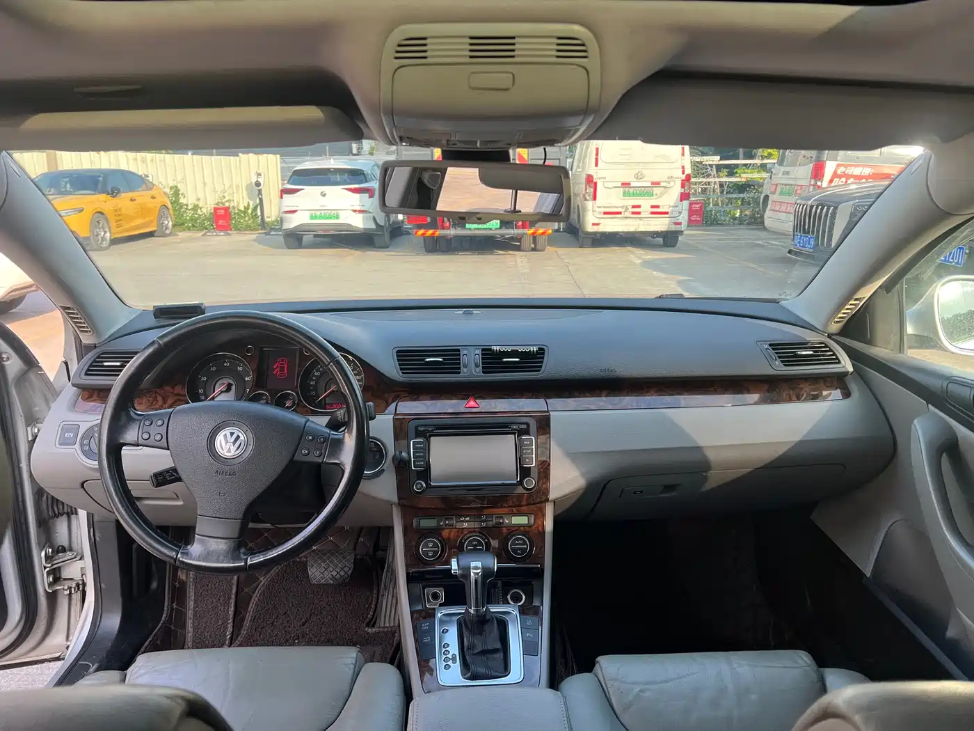 Volkswagen Magotan 2009 1.8TSI DSG Luxury фото 3