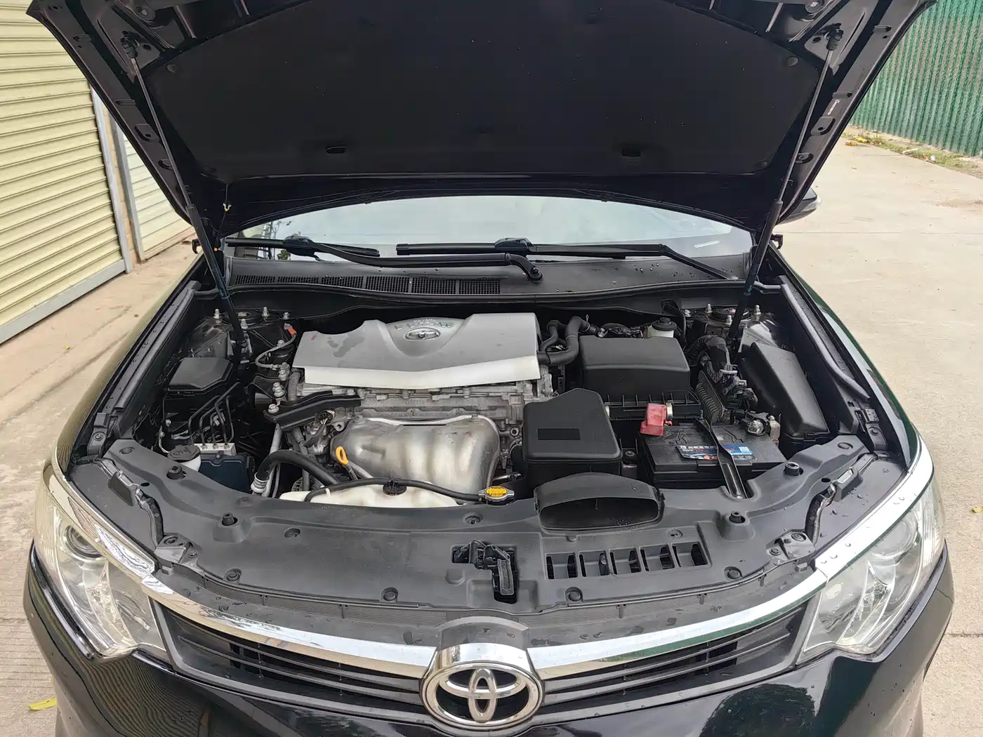 Toyota Camry 2015 2.0E Elite Edition фото 8