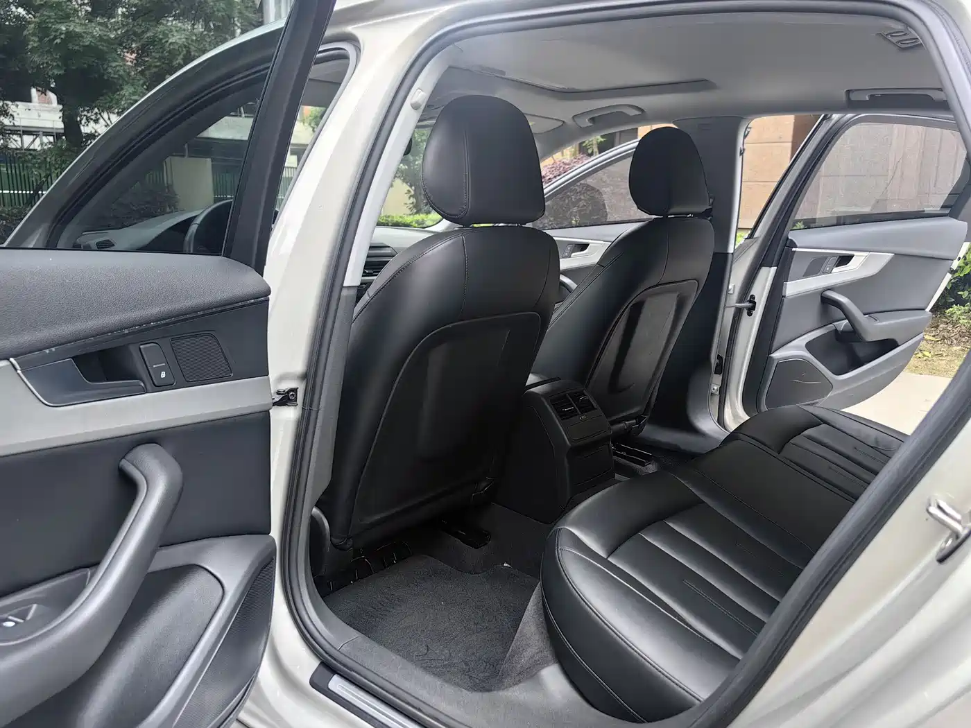 Audi A4L 2018 30th Anniversary 40 TFSI Progressive фото 7