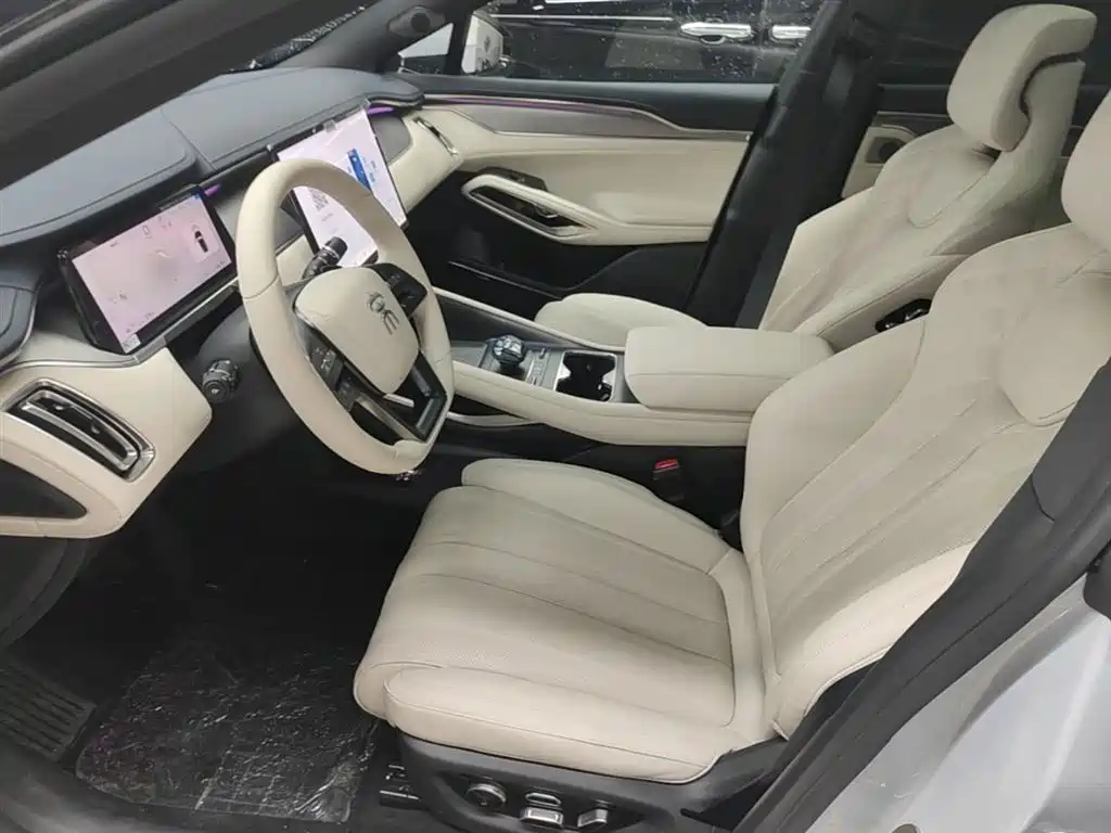 BYD Song L EV 2025 662km Excellence Smart Driving Model фото 15