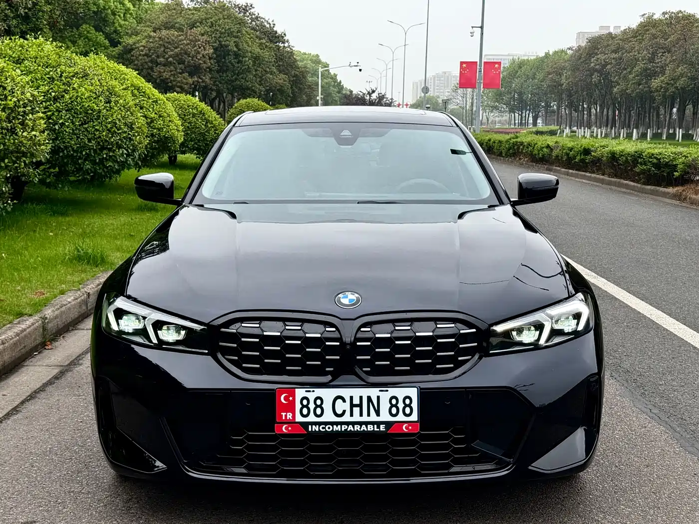 BMW 3 Series 2024 325Li M Sport Shadowline Package фото 2