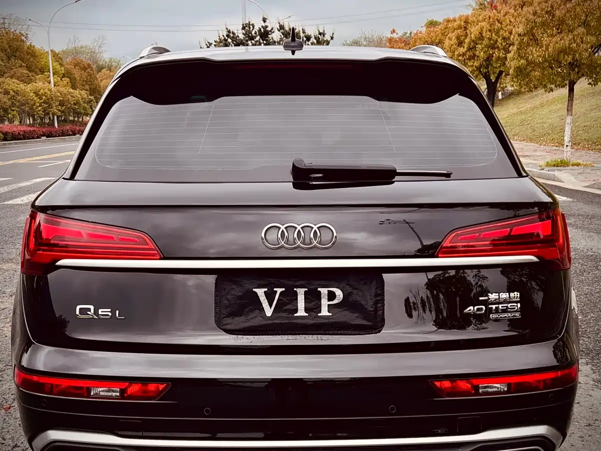 Audi Q5L 2022 Facelift 40T Luxury Dynamic фото 5