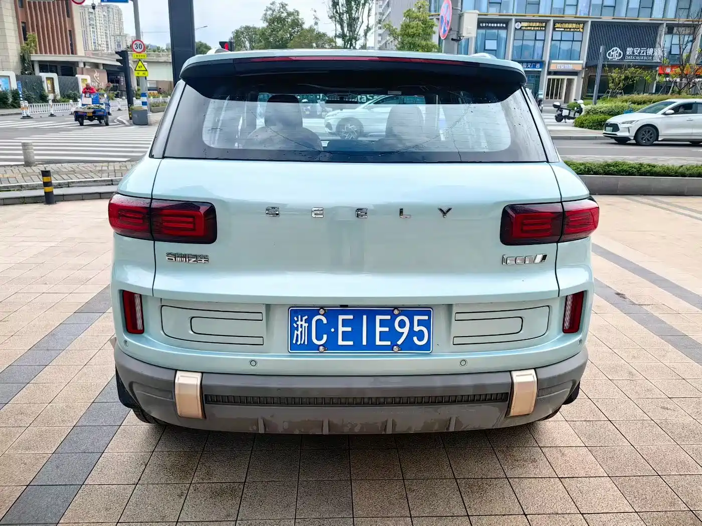 Geely ICON 2024 2023 1.5TD Chocolate Premium Edition