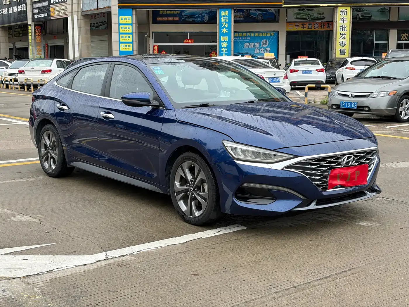 Hyundai Fista 2019 280TGDi Sport Edition China VI фото 3