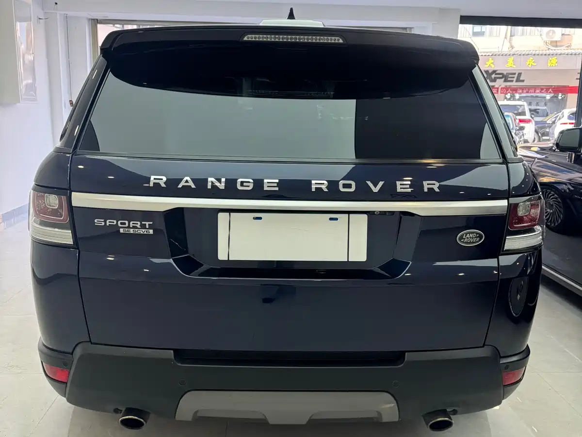 Land Rover Range Rover Sport 2017 3.0 SC V6 SE фото 6
