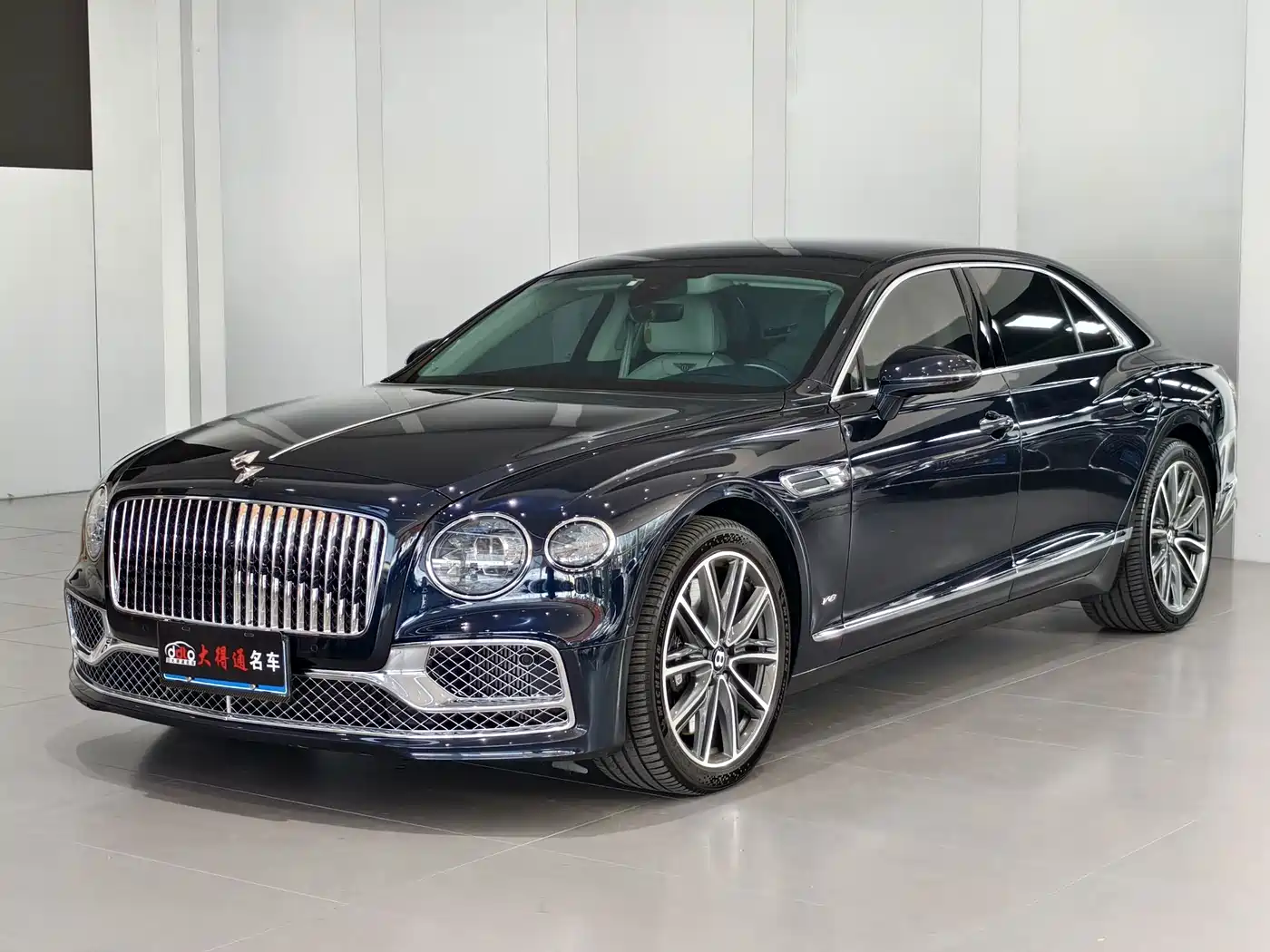 Bentley Flying Spur 2021 — пригон из Китая