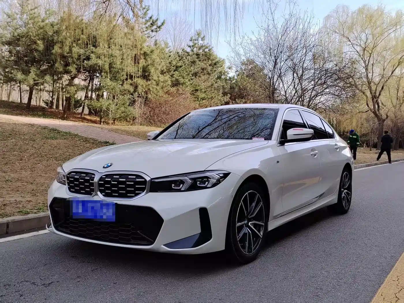 BMW 3-SERIES