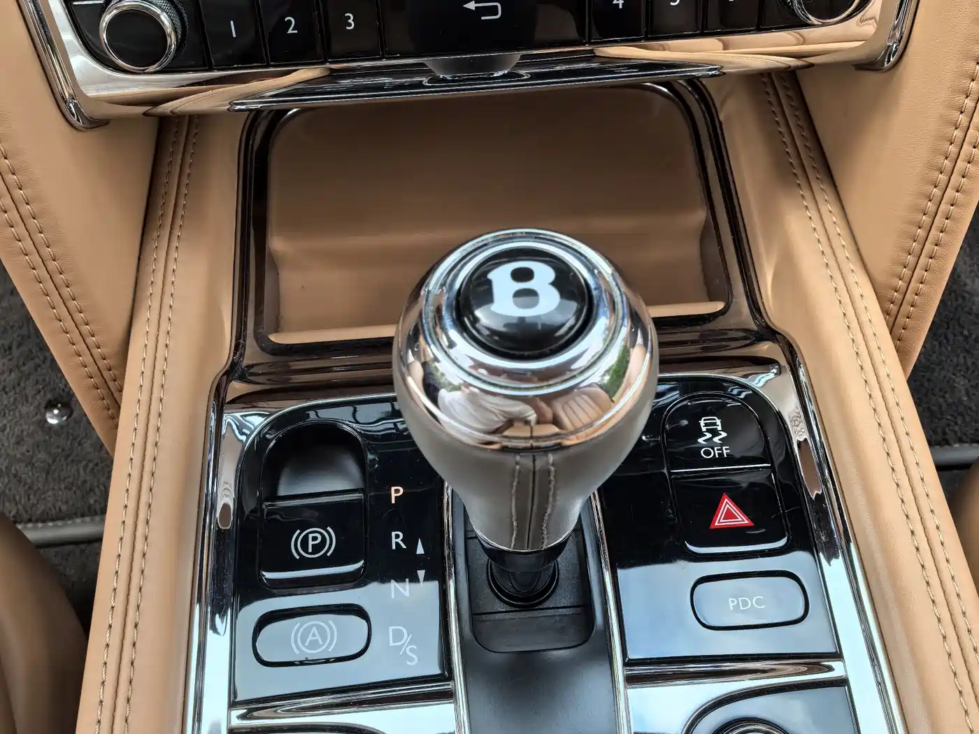 Фото 10 - Bentley Mulsanne