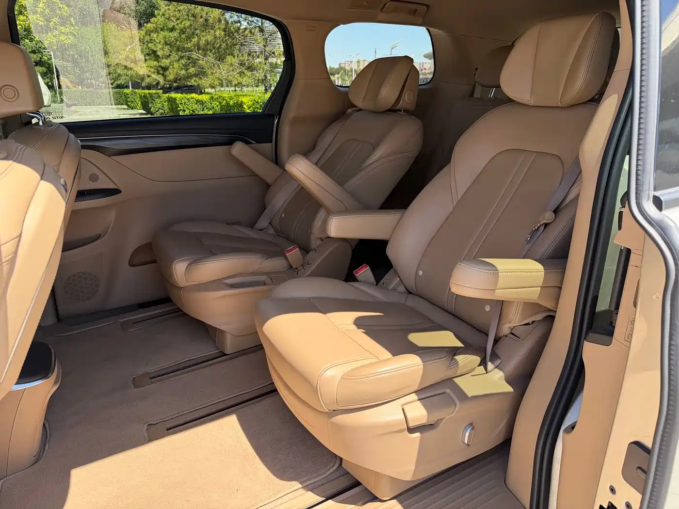 Фото 6 - Buick GL8