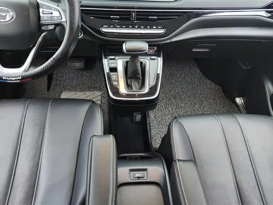 GAC Trumpchi Trumpchi M6 2021 270T DCT Premium Edition (7-seater) фото 16