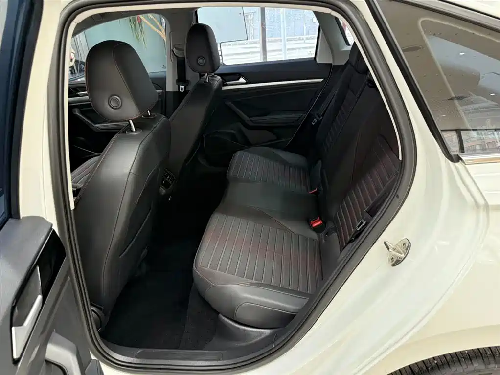 Volkswagen Lavida 2023 280TSI DSG Starlight Comfort Edition фото 18